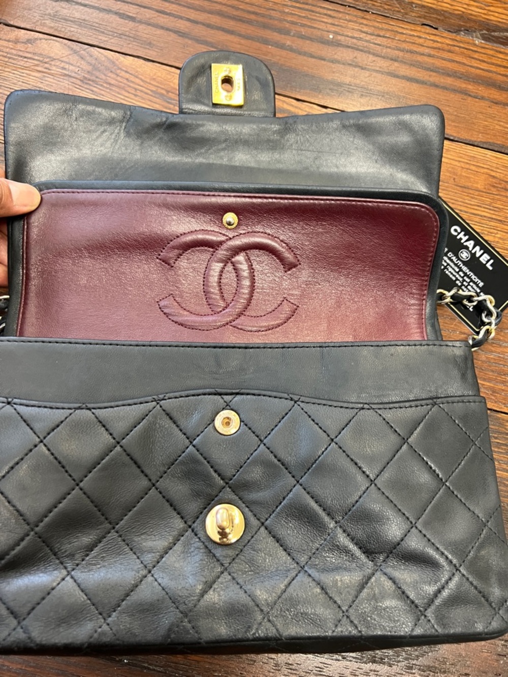 CHANEL Black Quilted double flap bag - Picture 9 of 16